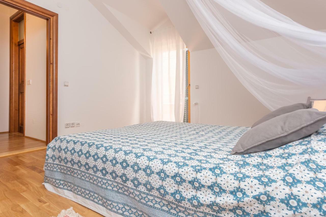 Apartament Kuca Skugor Szybenik Zewnętrze zdjęcie